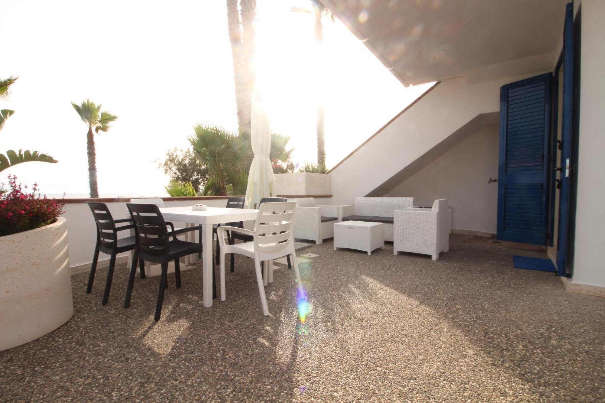 Residence Mare Azzurro Torre San Giovanni Ugento Exterior foto